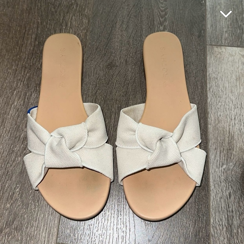 Rothy’s sandals white